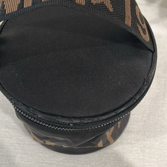 FENDI Vanity Cosmetic Pouch Canvas Black Auth 54858 - Picture 5 of 13